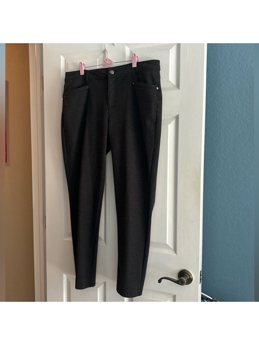 Christopher and Banks Signature Slimming Pants Charcoal and Black Pattern Sz 16